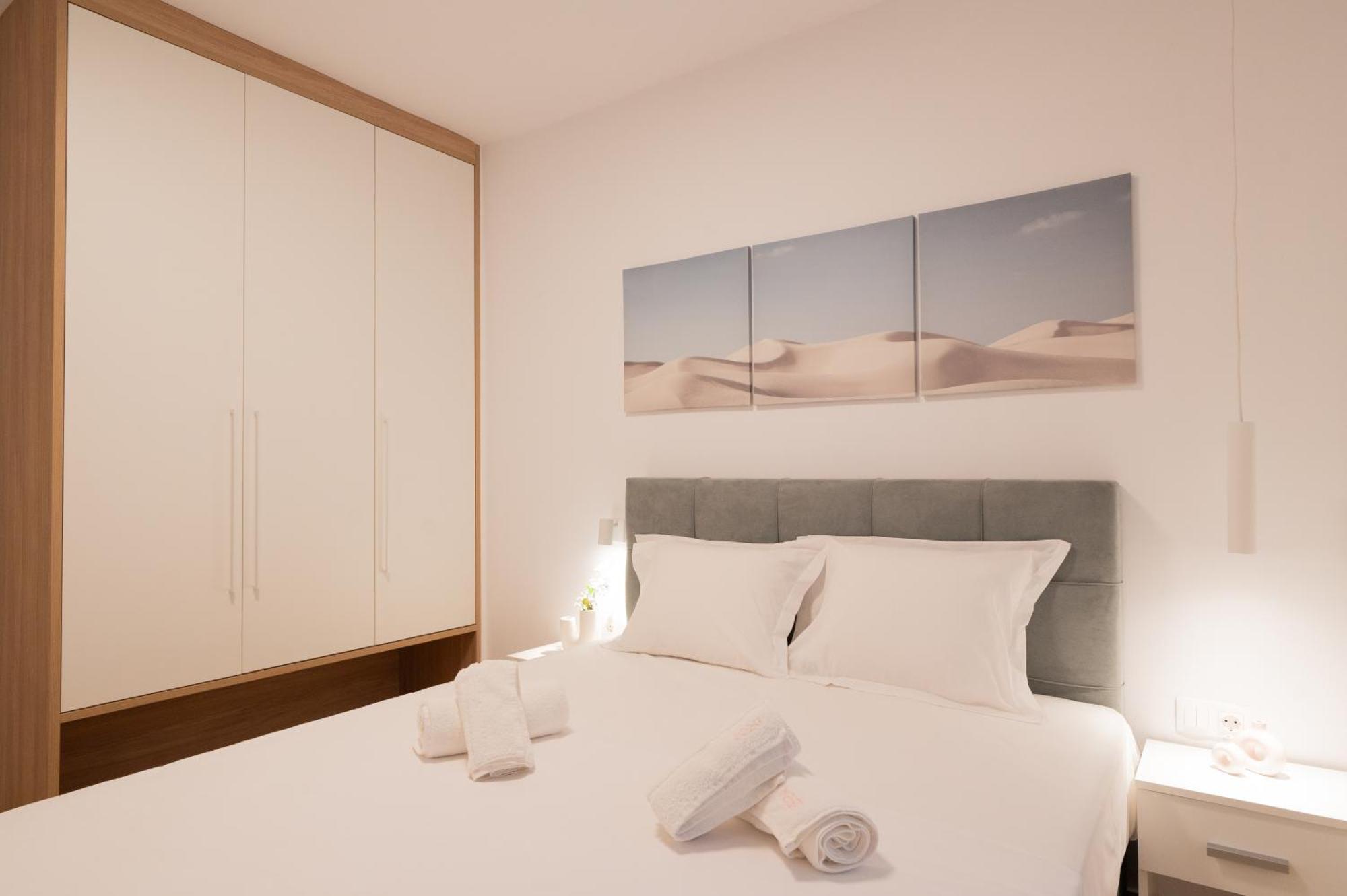 Honey Oak & Cream Patio By Nest Apartment Солун Екстериор снимка